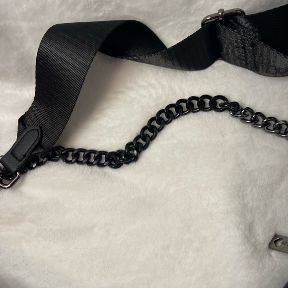 Betsey Johnson black shoulder bag with removable pouch, NWT - Picture 8 of 8